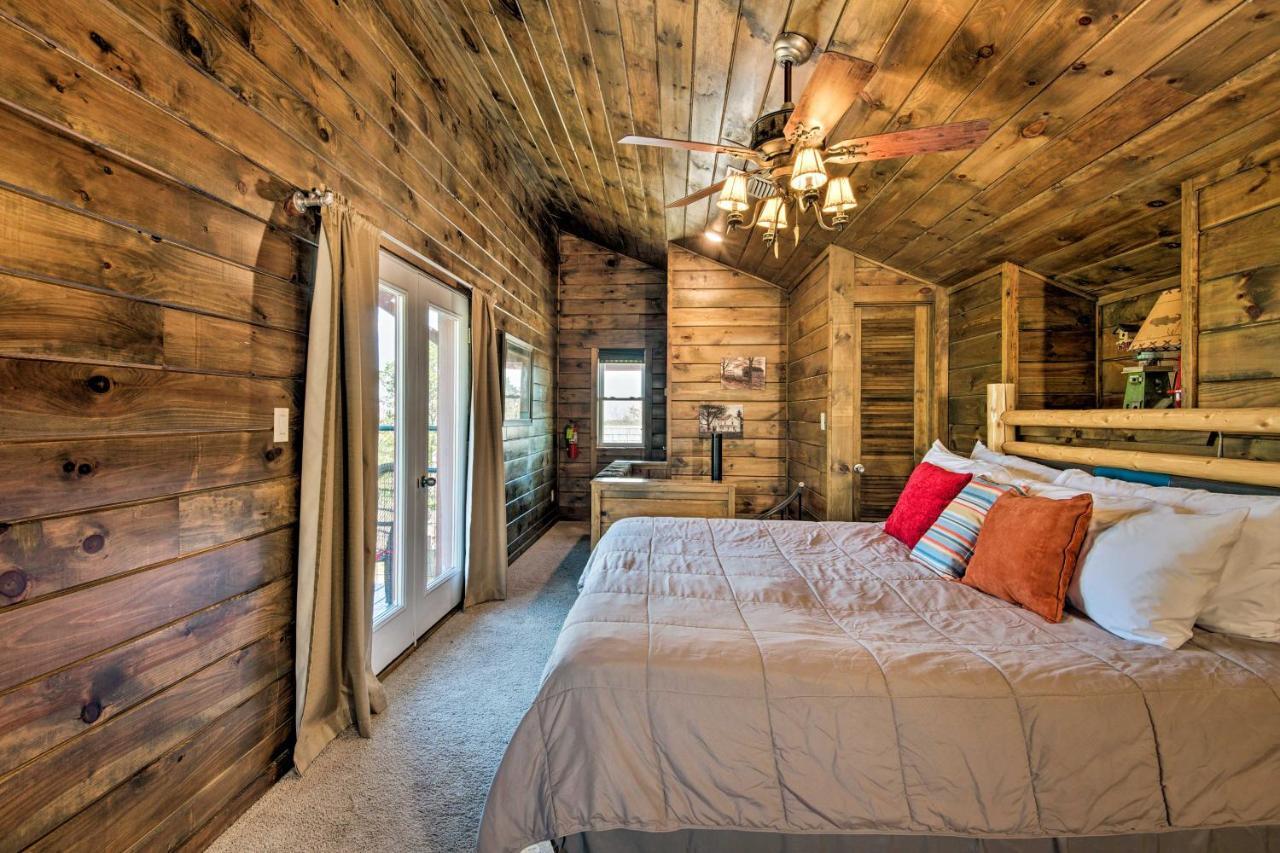 Broken Bow Mountaintop Home With Hot Tub! Exterior photo